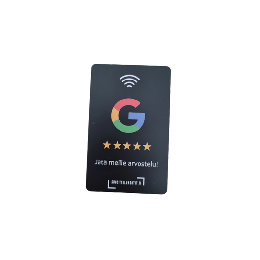 Google-taskukortti NFC-ominaisuudella kädessä